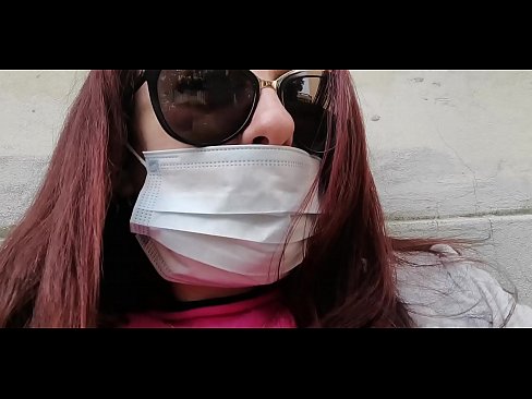 ❤️ Nicoletta hefnir sín á nágranna sínum og pissar í bílskúrinn hans (sérstök Covid19 ítalsk sóttkví) ❤❌ Kynlífsmyndband á is.tukifporno.ru